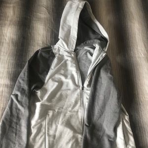 Lululemon hoodie. GREAT CONDITION BARLEY USED